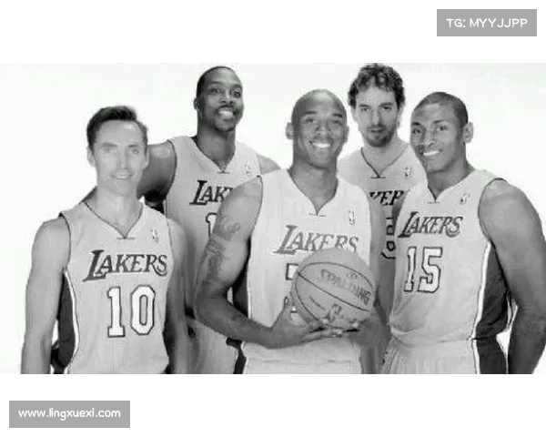 NBA球迷文化的演变与影响探析:从草根到全球化的热潮 NBA球迷文化的演变与影响探析:从草根到全球化的热潮